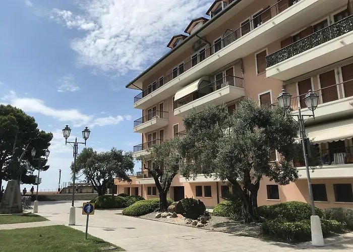 Fortino アパート *